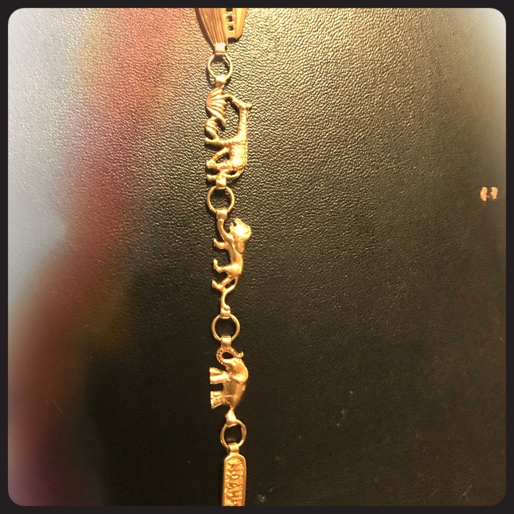 Noah’s arch 14ct gold NOT gold plated.